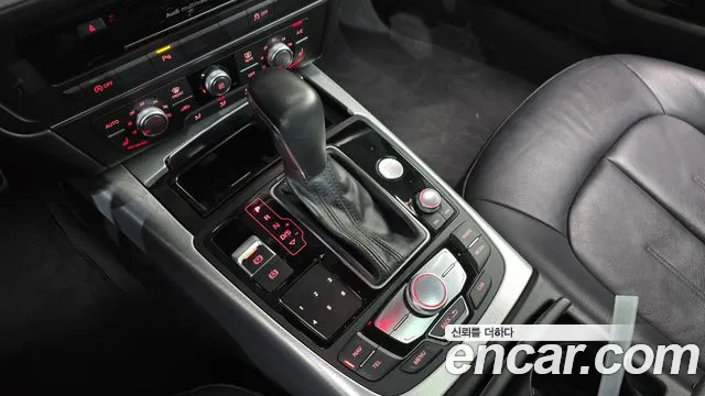 Audi A6 2018 — фото 12