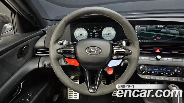 Hyundai AVANTE 2023 — фото 18