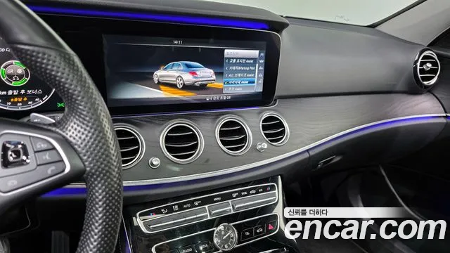 Mercedes-Benz E-Class 2017 — фото 14