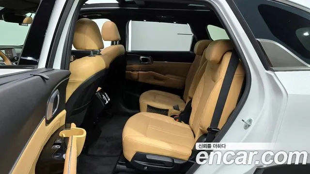 Kia Sorento 2022 — фото 17