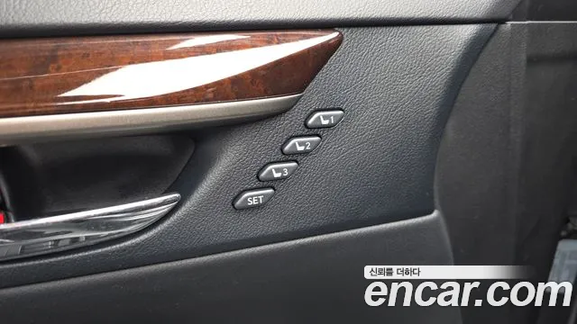Lexus ES 2013 — фото 17