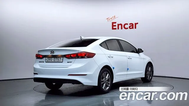 Hyundai AVANTE 2016 — фото 2