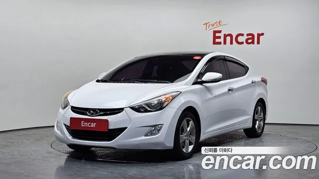 Hyundai AVANTE 2014 — фото 1