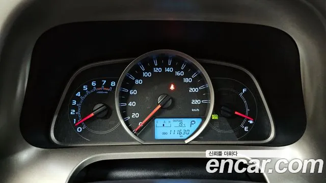 Toyota RAV4 2015 — фото 8