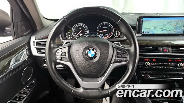 BMW X6 2016 — фото 13