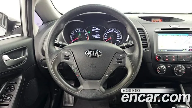 Kia K3 2015 — фото 15
