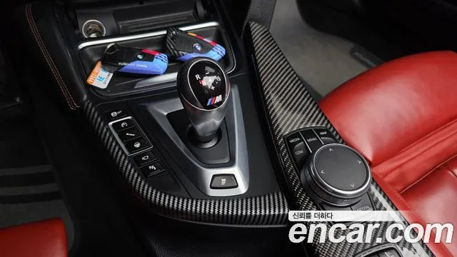 BMW M4 2018 — фото 12