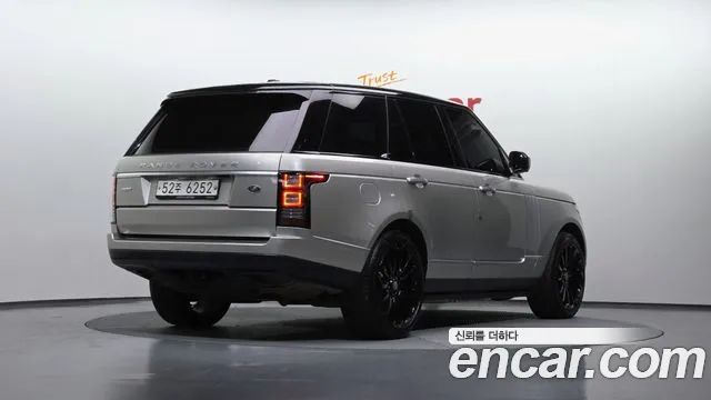 Land Rover Range Rover 2015 — фото 2