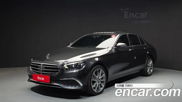 Mercedes-Benz E-Class 2022 — фото 1