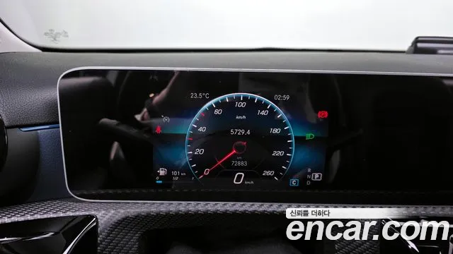Mercedes-Benz A-Class 2019 — фото 11
