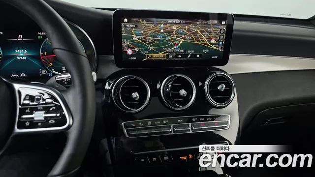 Mercedes-Benz GLC-Class 2021 — фото 18