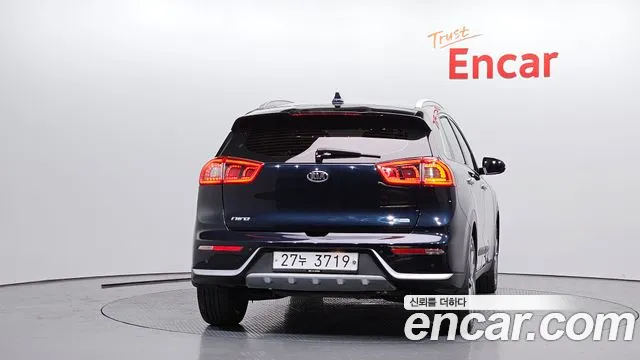 Kia Niro 2018 — фото 4