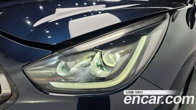 Kia Niro 2018 — фото 8