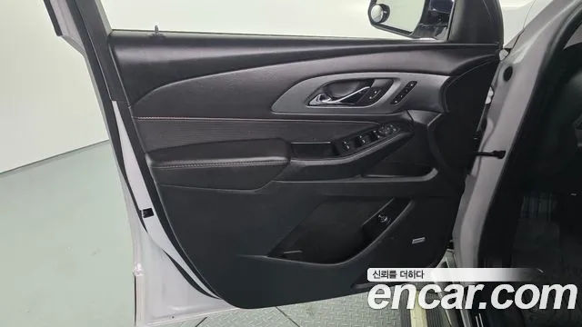 ChevroletGMDaewoo Traverse 2020 — фото 14