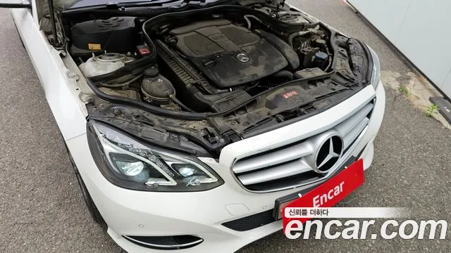 Mercedes-Benz E-Class 2015 — фото 6