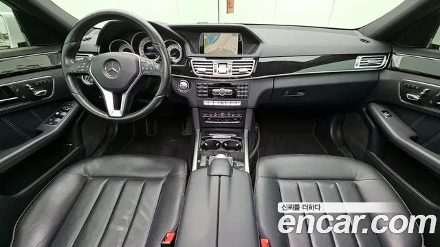 Mercedes-Benz E-Class 2015 — фото 7