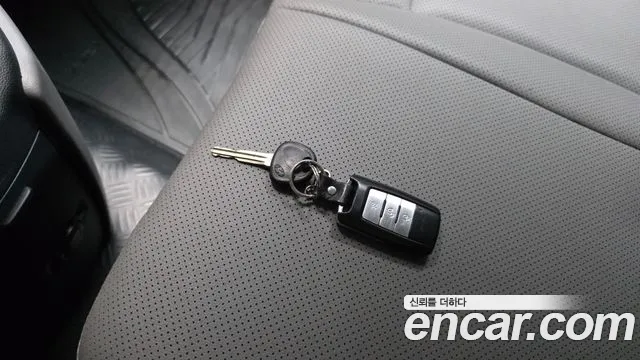 Hyundai Starex 2016 — фото 17
