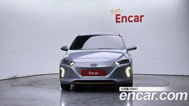 Hyundai Ioniq 2018 — фото 2