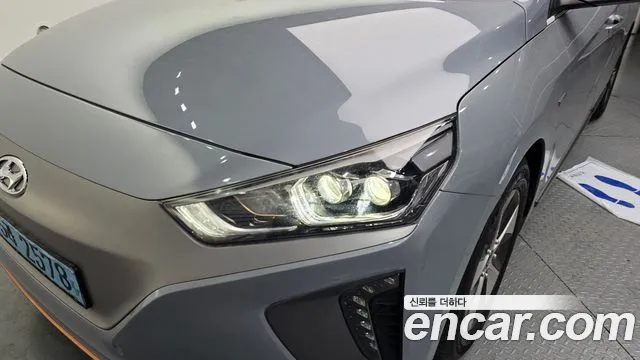 Hyundai Ioniq 2018 — фото 7