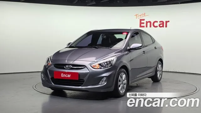 Hyundai Accent 2017 — фото 1