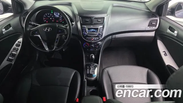 Hyundai Accent 2017 — фото 10