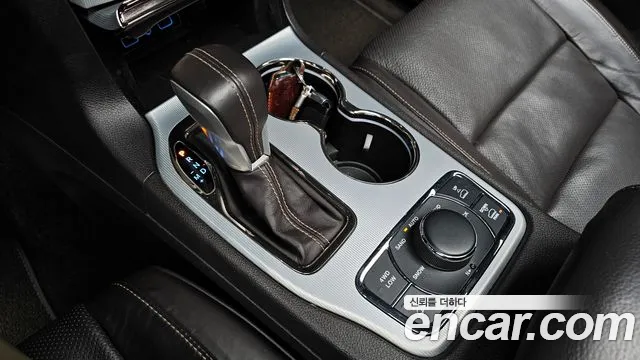 Jeep Cherokee 2018 — фото 12
