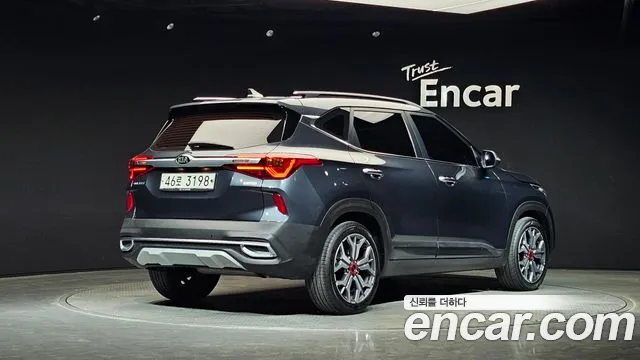 Kia Seltos 2020 — фото 2