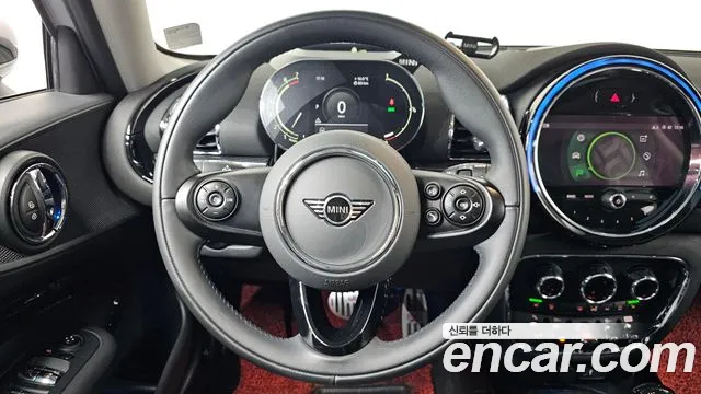 Mini Clubman 2021 — фото 19