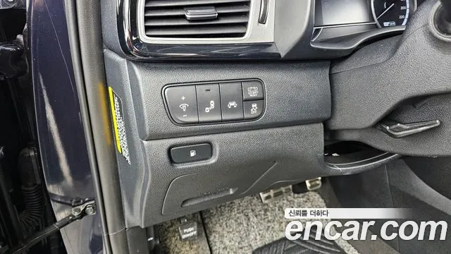 Kia Niro 2018 — фото 16