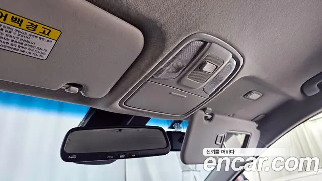 Kia Niro 2018 — фото 17