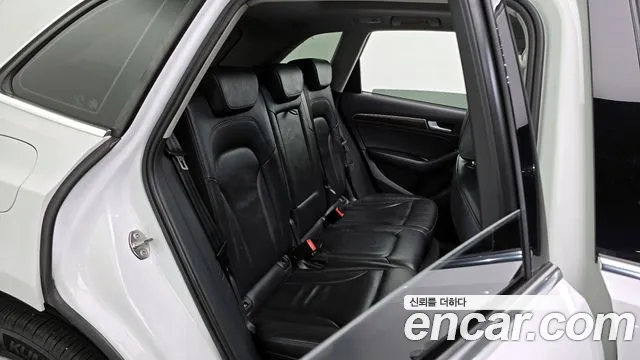 Audi Q5 2015 — фото 12