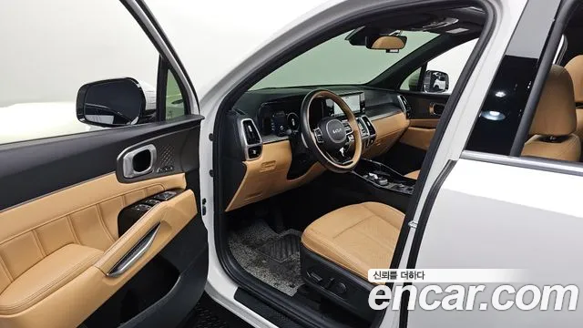 Kia Sorento 2023 — фото 10