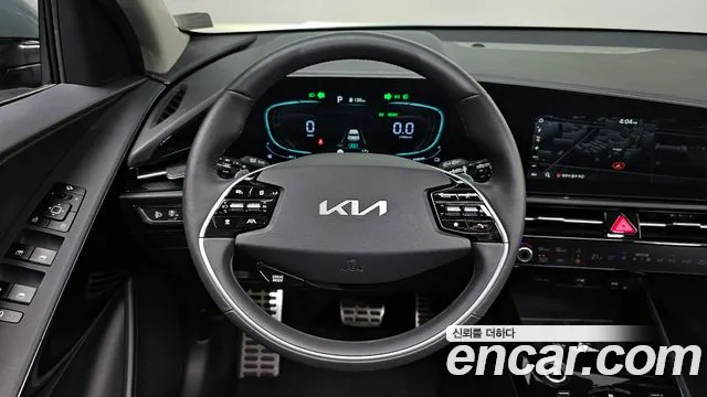 Kia Niro 2022 — фото 17