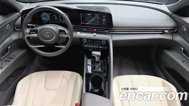 Hyundai AVANTE 2023 — фото 10