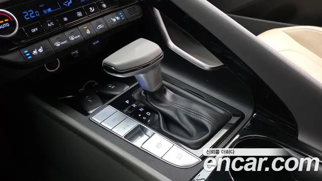 Hyundai AVANTE 2023 — фото 12