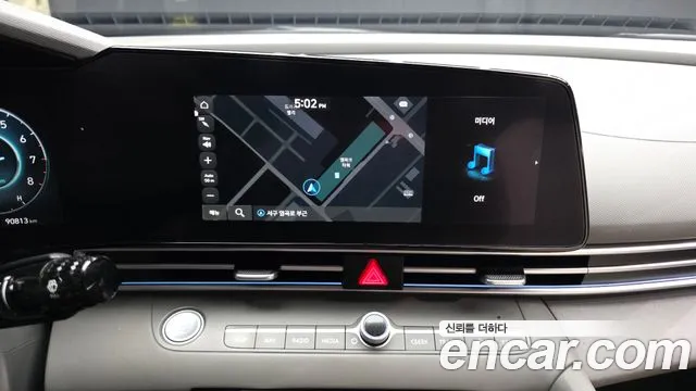 Hyundai AVANTE 2023 — фото 20