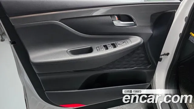 Hyundai Santafe 2020 — фото 14