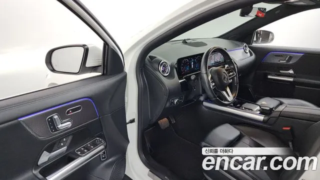 Mercedes-Benz GLA-Class 2021 — фото 10