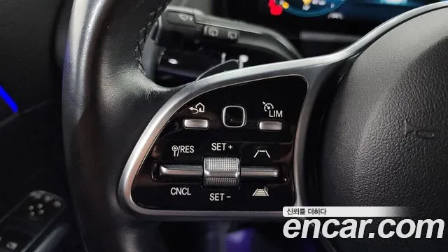 Mercedes-Benz GLA-Class 2021 — фото 18
