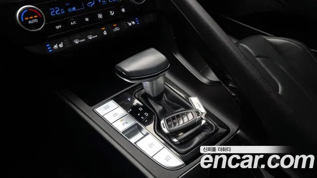 Hyundai AVANTE 2021 — фото 12