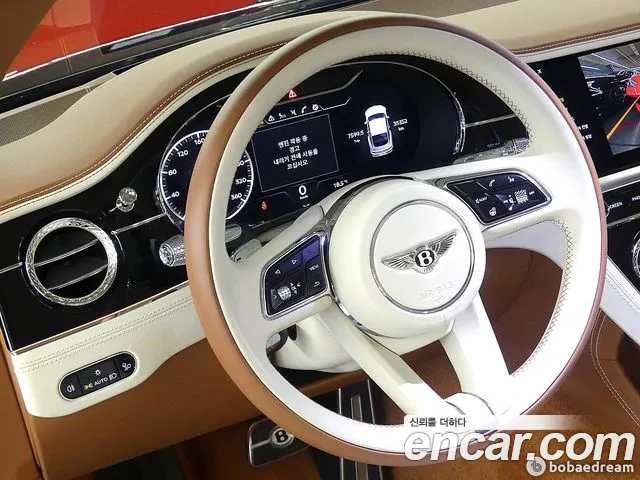 Bentley Continental 2023 — фото 13
