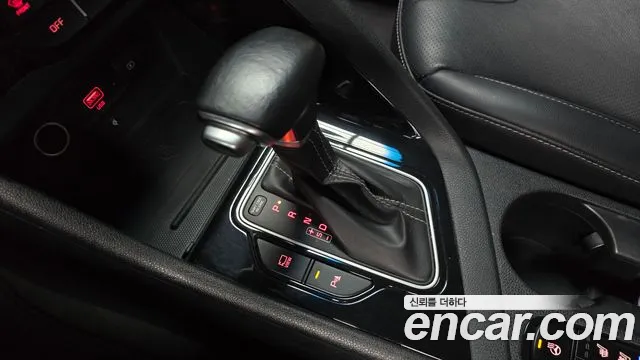 Kia Niro 2020 — фото 12