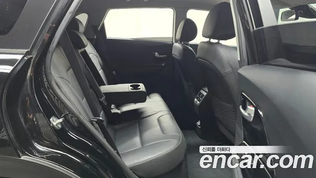 Kia Niro 2020 — фото 17