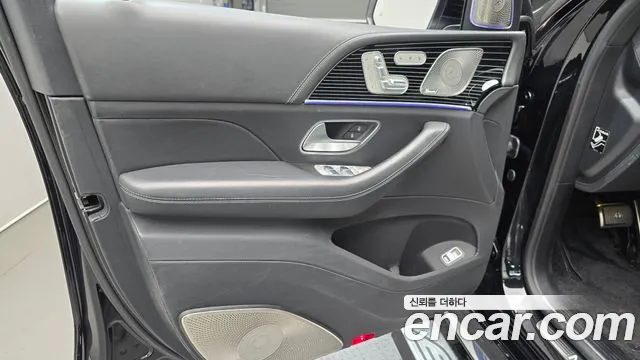 Mercedes-Benz GLS-Class 2022 — фото 14