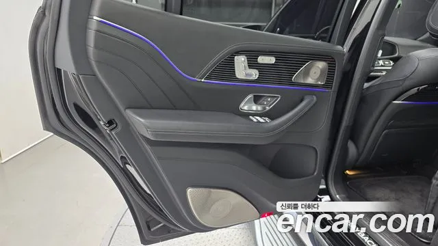 Mercedes-Benz GLS-Class 2022 — фото 15