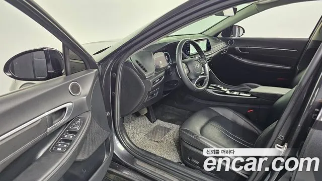 Hyundai Sonata 2023 — фото 10