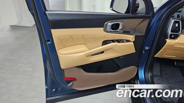 Kia Sorento 2021 — фото 14