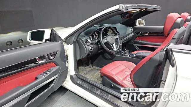 Mercedes-Benz E-Class 2016 — фото 10