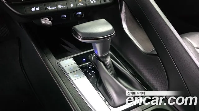 Hyundai AVANTE 2022 — фото 12