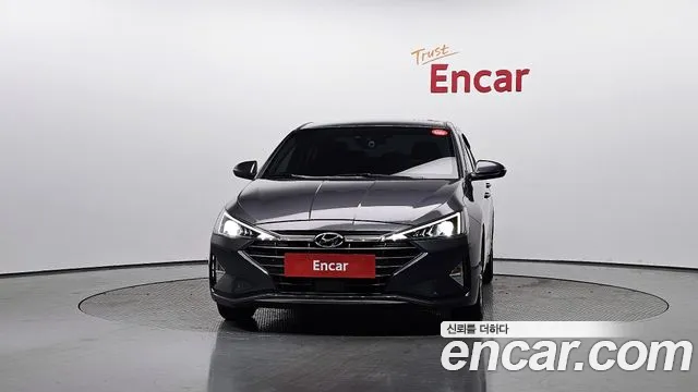 Hyundai AVANTE 2019 — фото 3